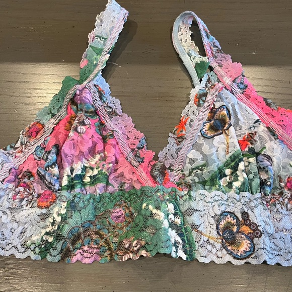 Hanky Panky X Cynthia Rowley Triangle Lace Bralette - Picture 5 of 15